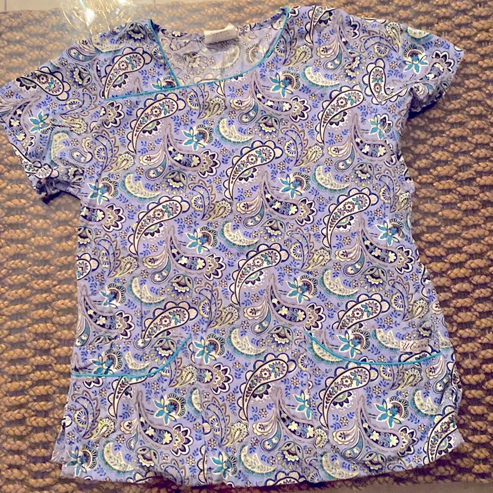 Floral Scrub Top